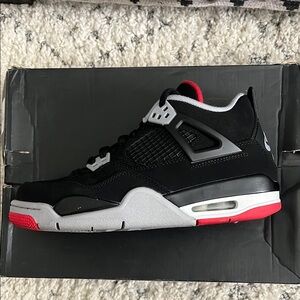 Nike Air Black Sneakers with Red Sole Retro 4s Breds 2018 OG